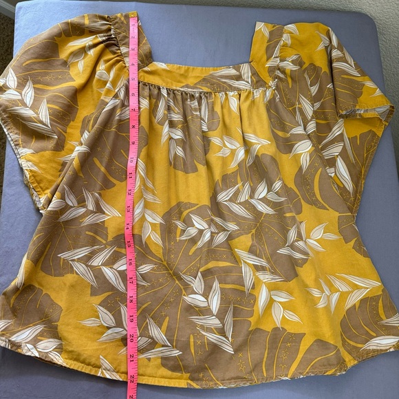 Tanoa top women 14 tropical pattern short sleeve flowy cropped top yellow - Picture 7 of 9